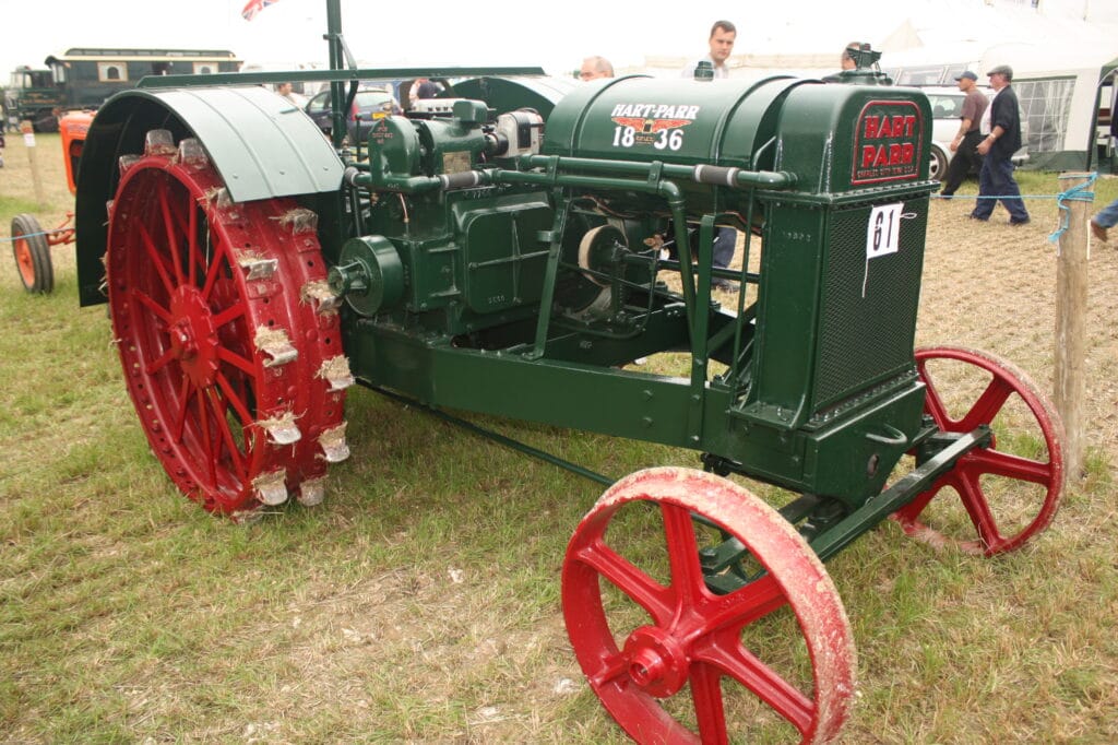 tractores más bonitos antiguos 18-36 de la compañía Hart-Parr
